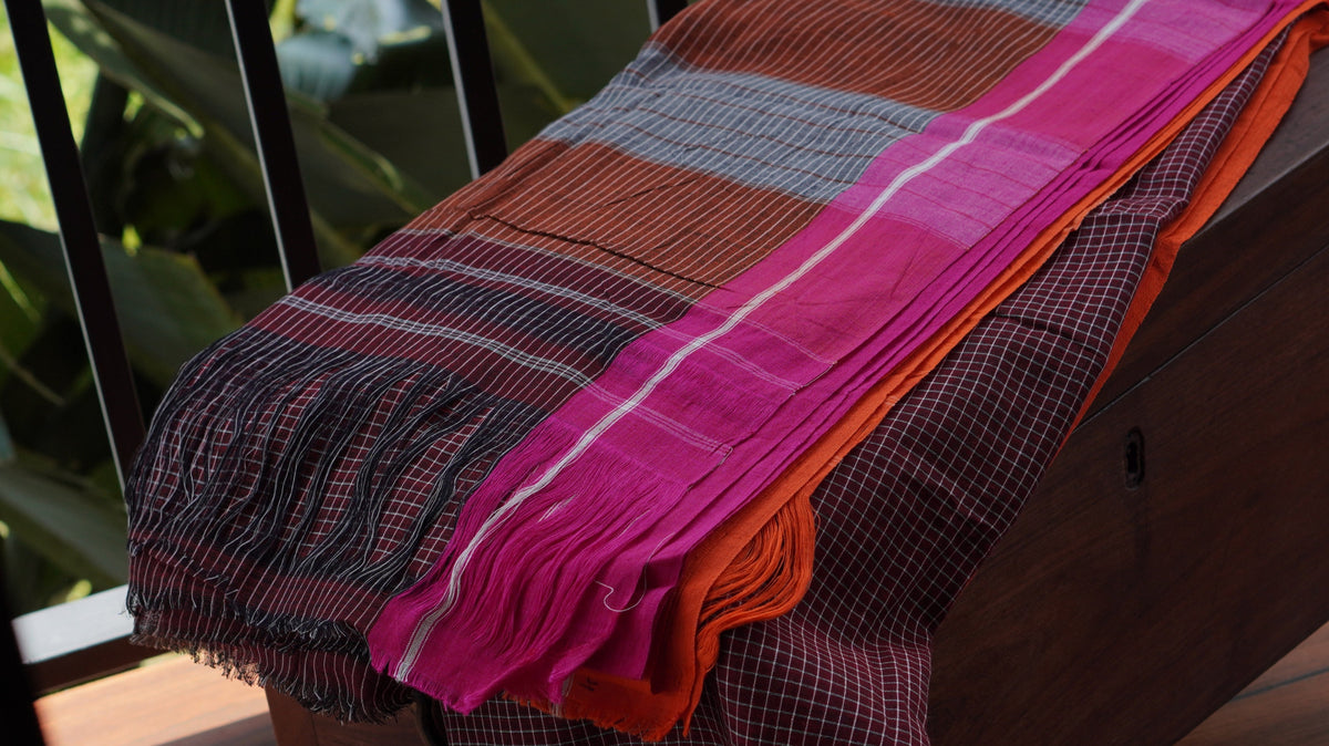 Brown Checkered Patteda Anchu Handloom Saree with Orange and Pink Border
