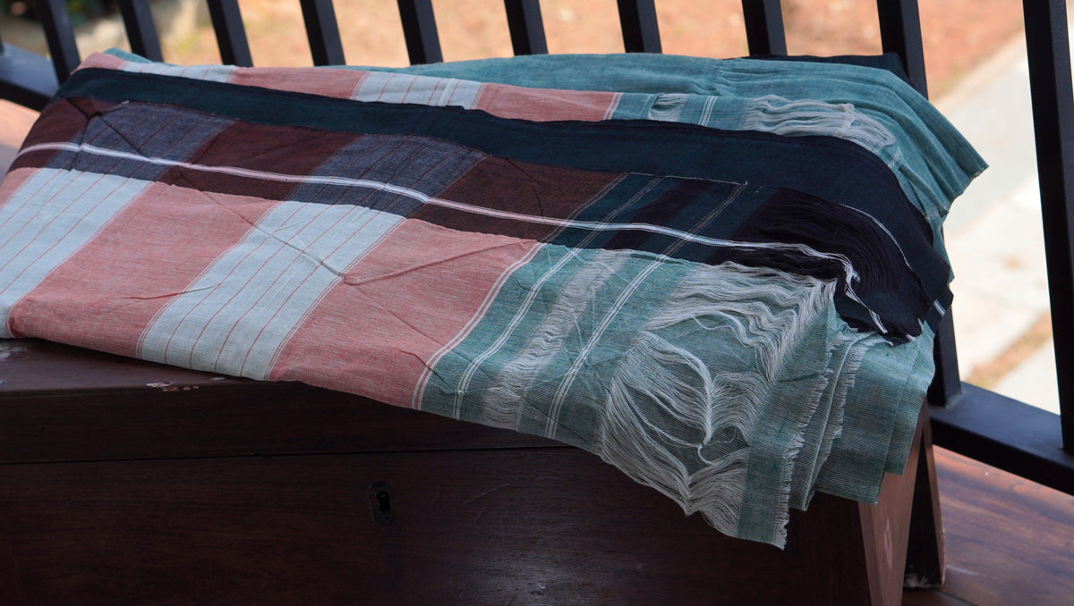 Pastel Green Patteda Anchu Handloom Saree with Bottle Green Border