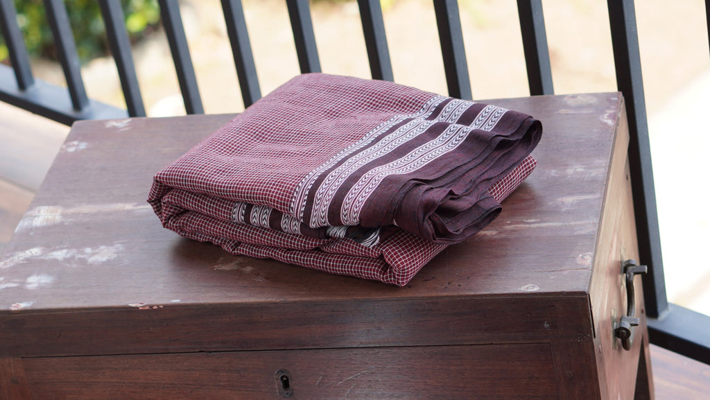 Maroon Patteda Anchu Handloom Saree with Dark Brown Border