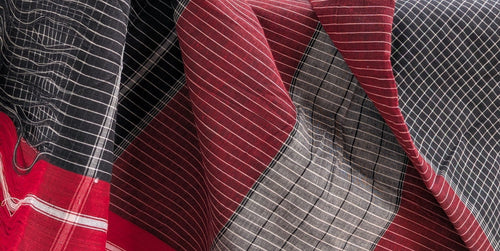 Black Checkered Patteda Anchu Handloom Saree with Dark Red Border