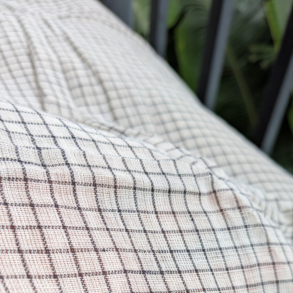 White Checkered Patteda Anchu Handloom Saree with Blue and Pink Borders